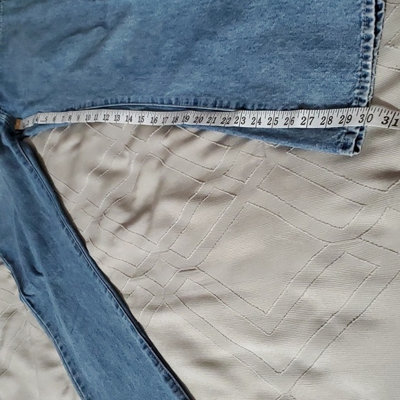 LeChic Women's Mid Rise Jeans Size 30 - Picture 14 of 16